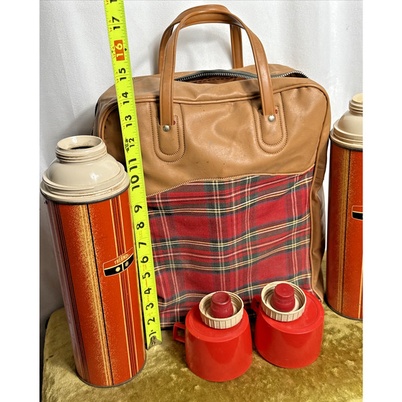 Vintage Thermos Picnic Set Red Plaid Carry Tote Bag 1970s Retro Christmas Decor - Picture 4 of 14